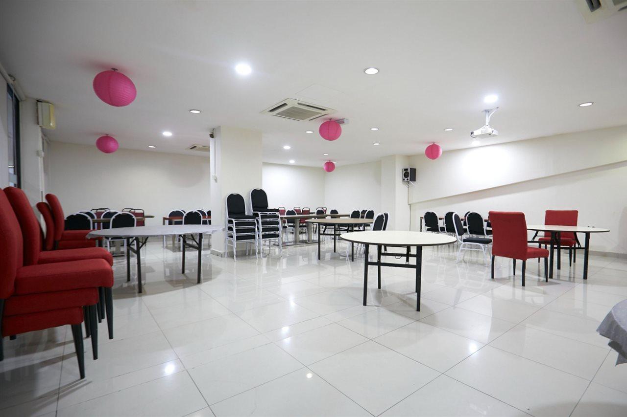 Dolphin Hotel, Chow Kit Kuala Lumpur Exterior foto