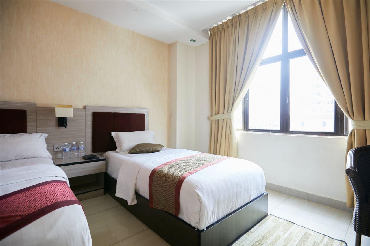 Dolphin Hotel, Chow Kit Kuala Lumpur Exterior foto